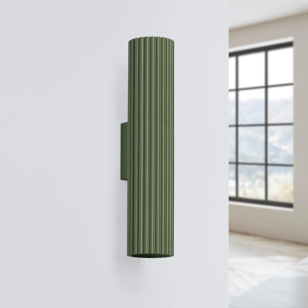 Applique Murale vert olive éteinte, vue rapprochée