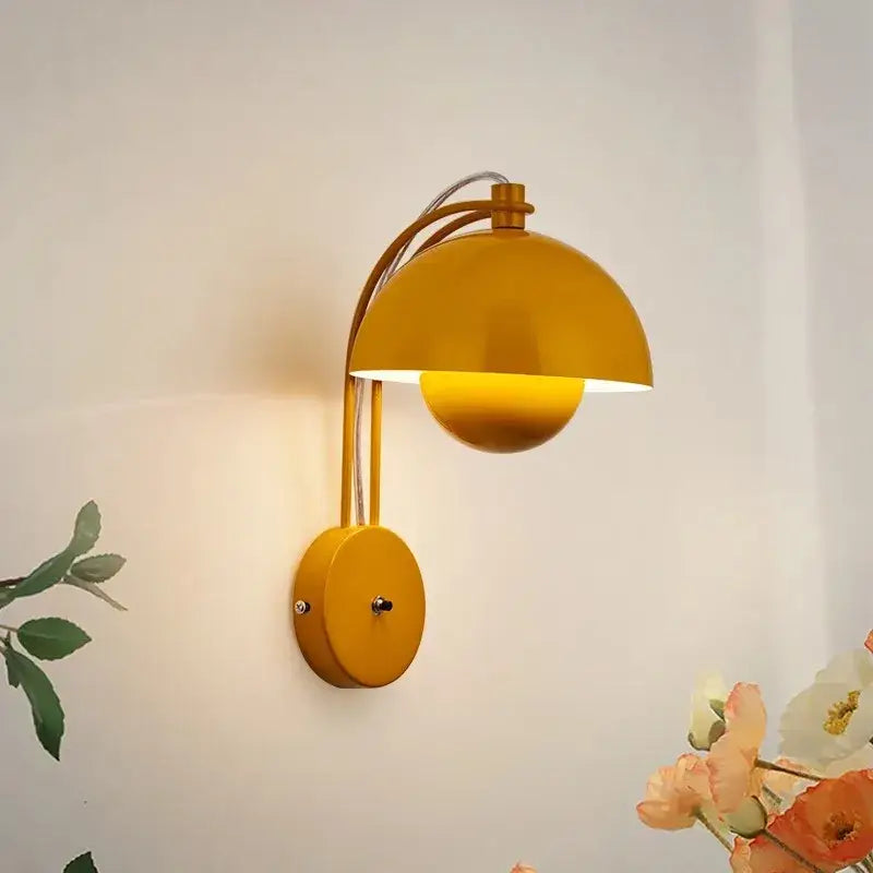Applique murale colorée style dôme rétro pour salon ou chambre