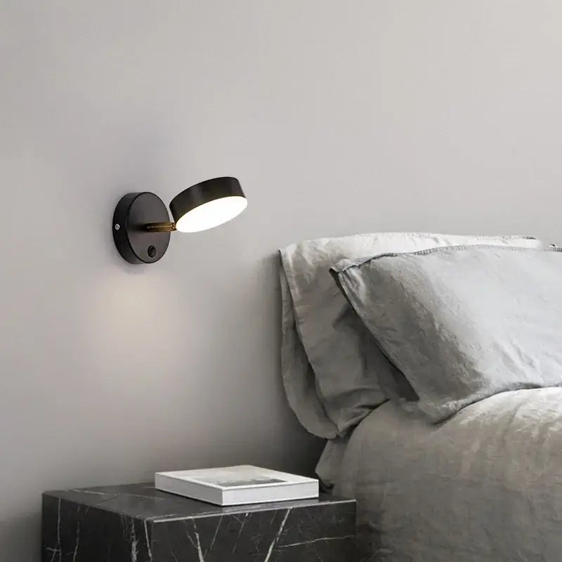 Applique Murale Cylindre Orientable Design Noir Et Doré