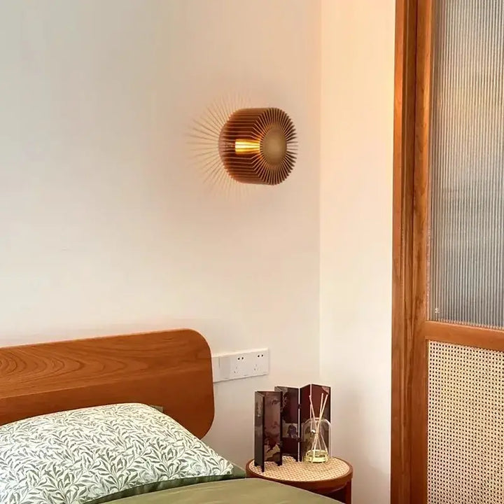Applique Murale Design Avec Ailettes Et Halo Lumineux

