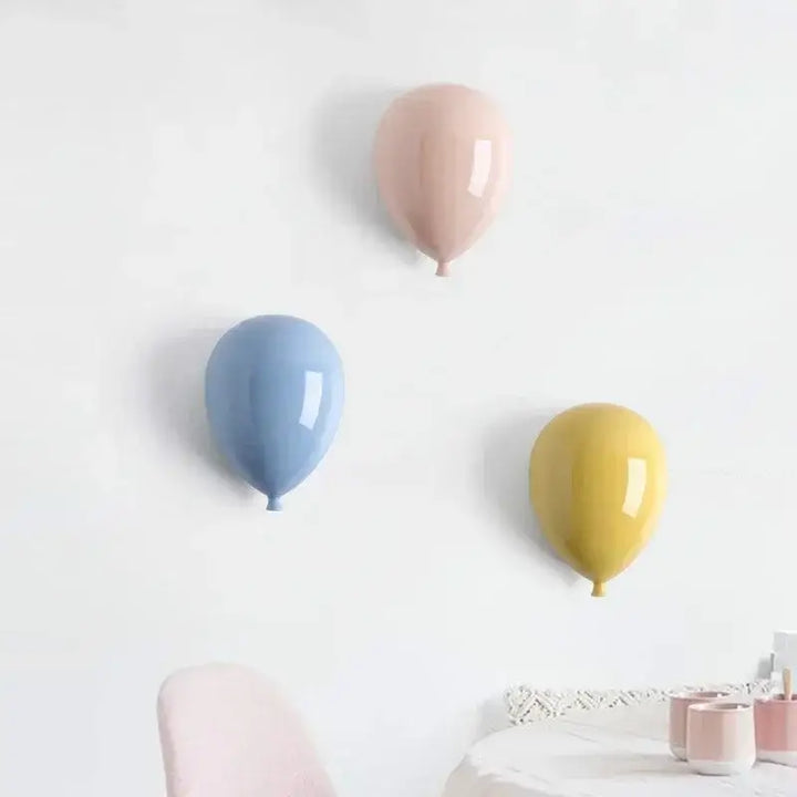 Applique Murale Design Ballon En Céramique Colorée Élégante