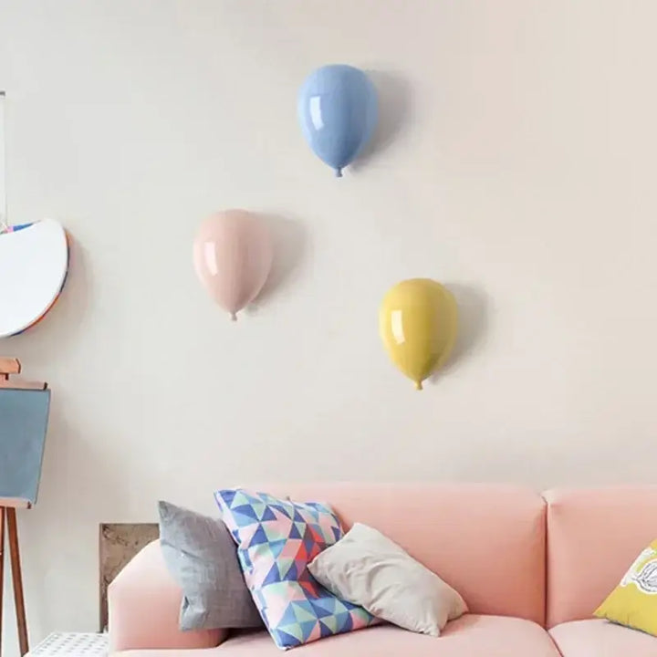 Applique Murale Design Ballon En Céramique Colorée Élégante