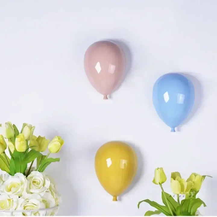 Applique Murale Design Ballon En Céramique Colorée Élégante