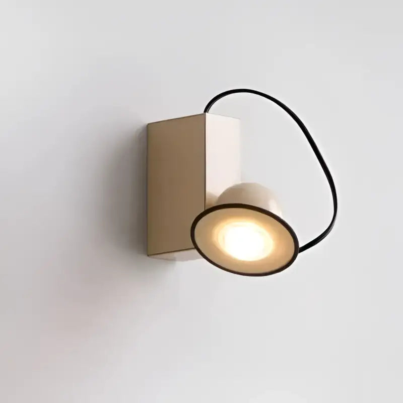 Applique design moderne compacte en métal beige vert rouge