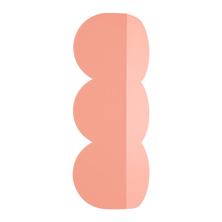 Applique murale biscuit peach en forme ondulée caractéristique compose d’une lampe aux luminaires biscuit allient design doux et fonctionnel