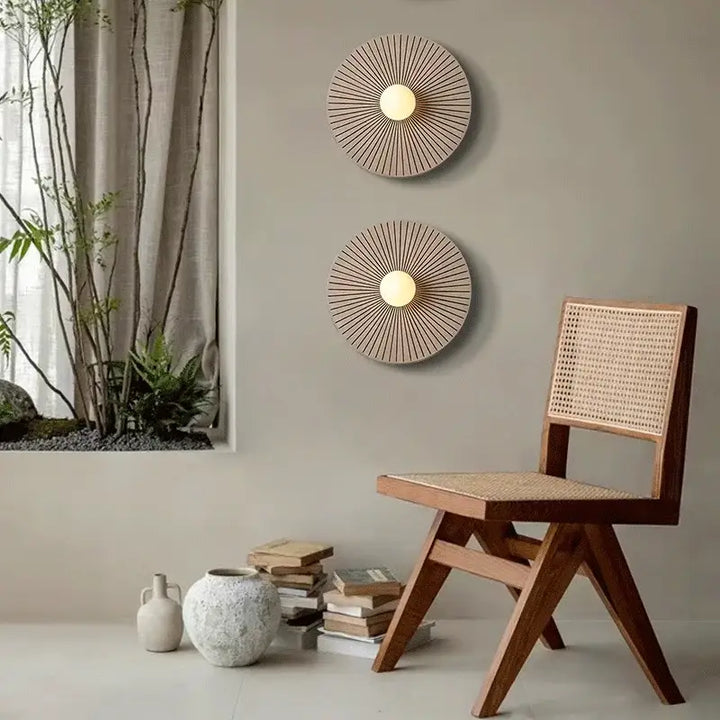 Applique Murale Design Soleil En Bois Et Verre Blanc

