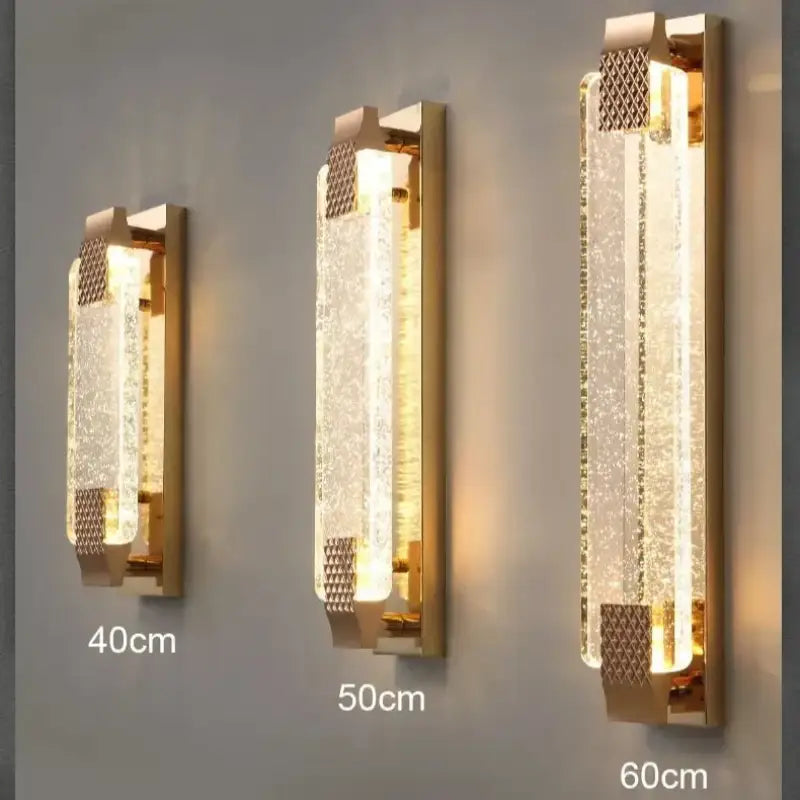 Applique murale doré de luxe au style art déco élégant