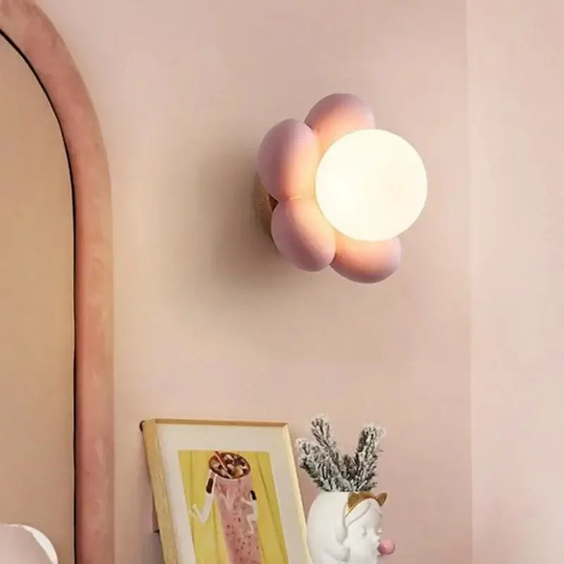 Applique Murale Enfant Fleur Rose Avec Globe Lumineux Central