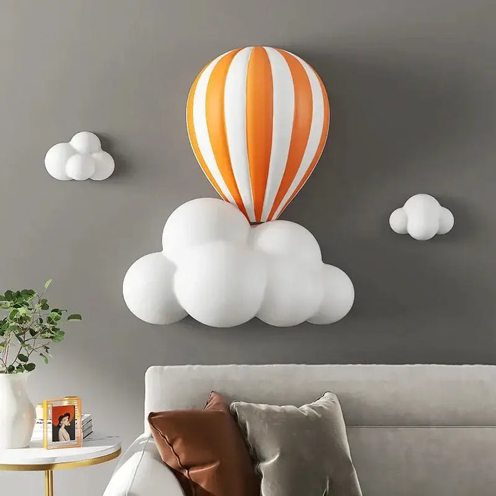 Applique murale enfant montgolfière colorée avec nuages décoratifs