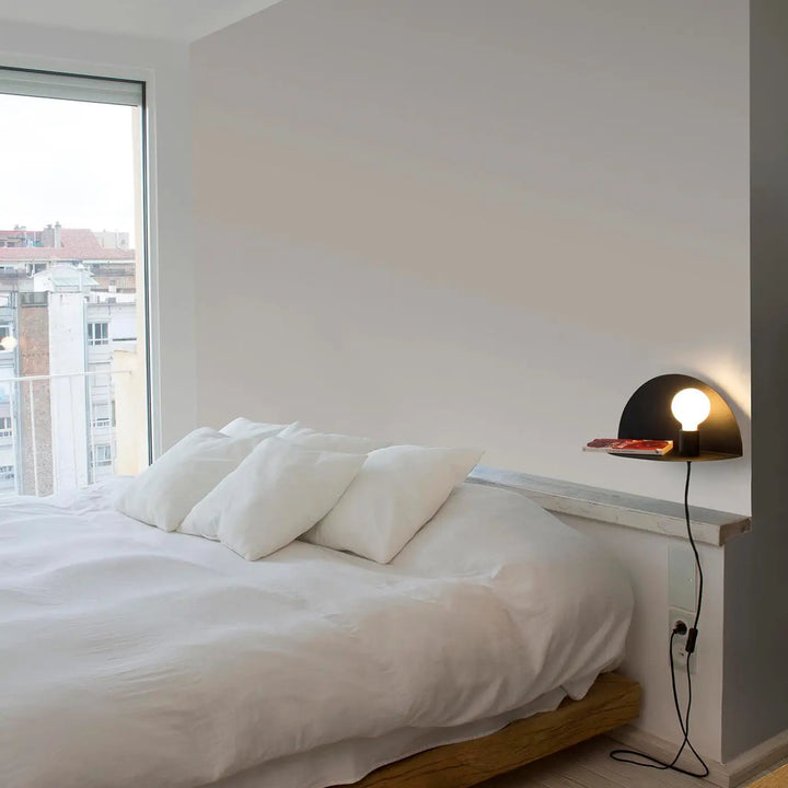 Applique Nit noire dans un intérieur