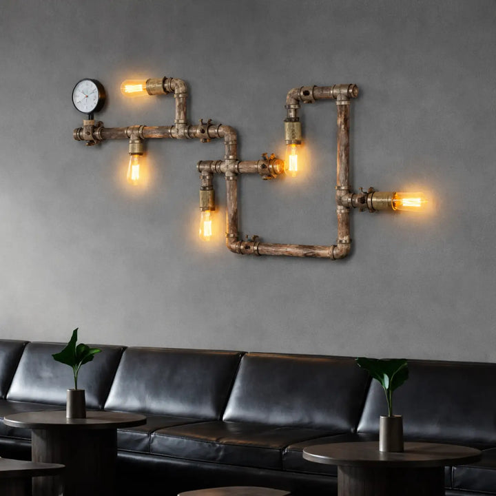 Applique murale roby style industriel en tuyaux métalliques vieillis et raccords en laiton avec ampoules edison éclatantes