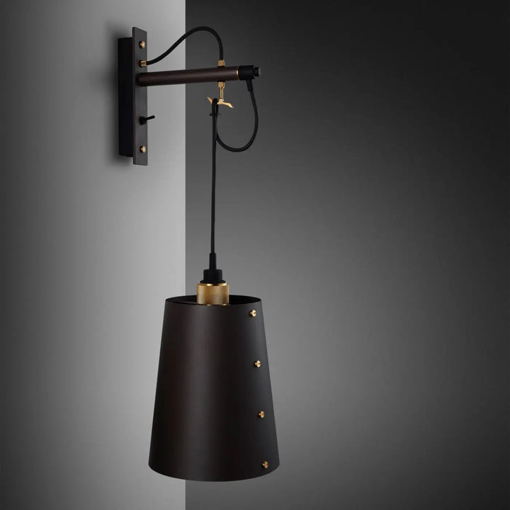 Applique murale Hooked grand modèle Graphite en laiton #couleur_dor
