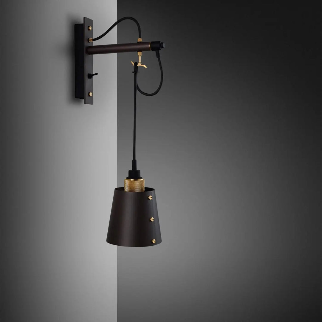 Applique murale Hooked petit modèle Graphite en laiton #couleur_dor