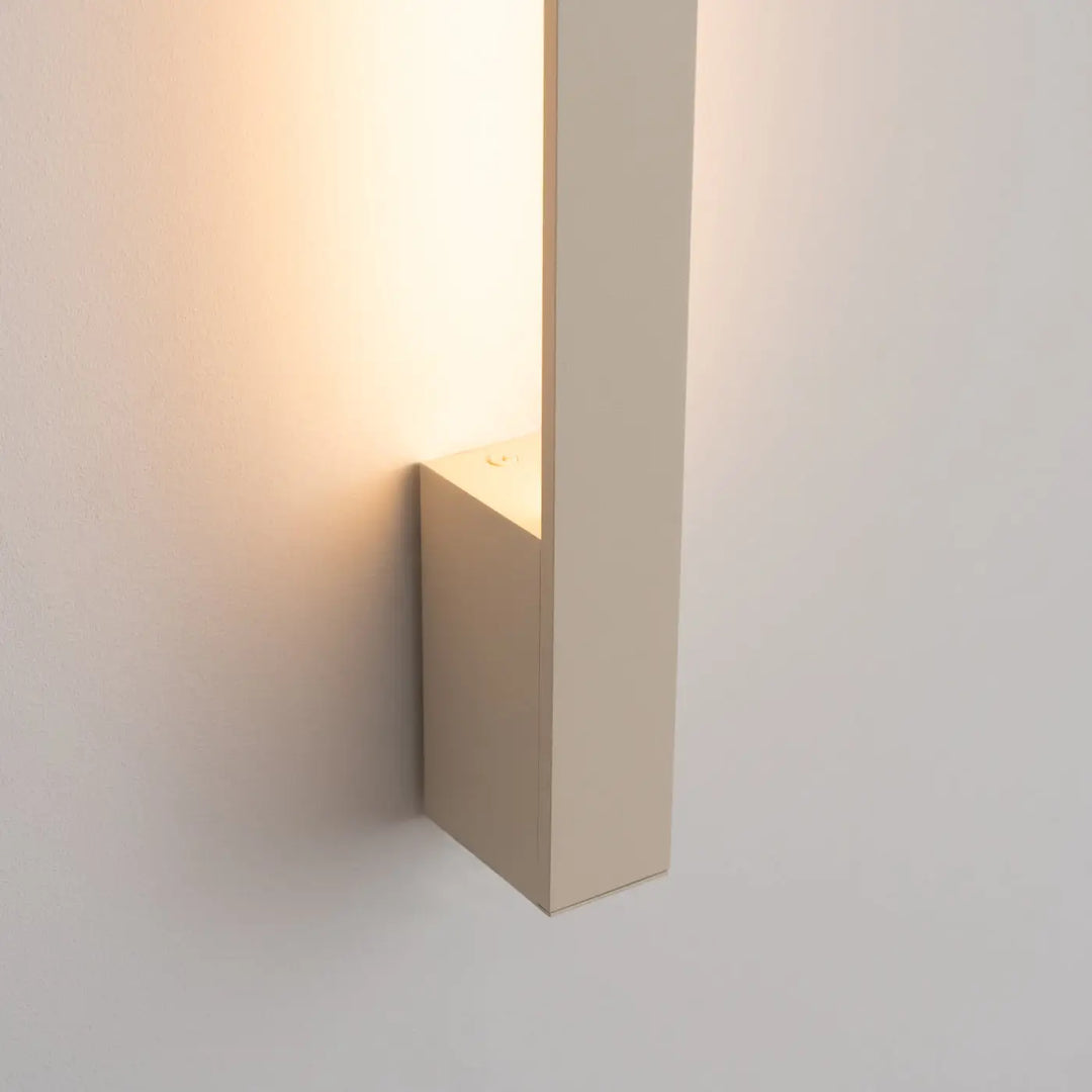 Applique murale beige sappo 150 led 3000k design minimaliste avec six variantes dont vert olive
