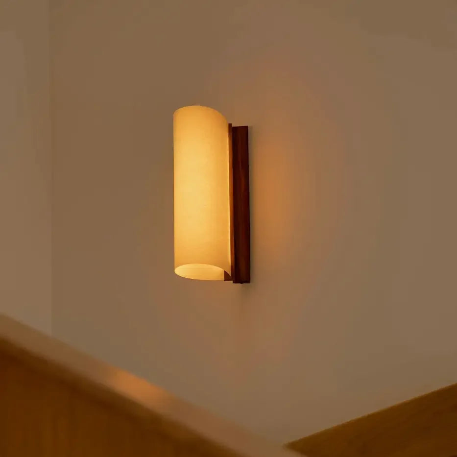 Applique murale Cata de Faro Barcelona dans une pièce