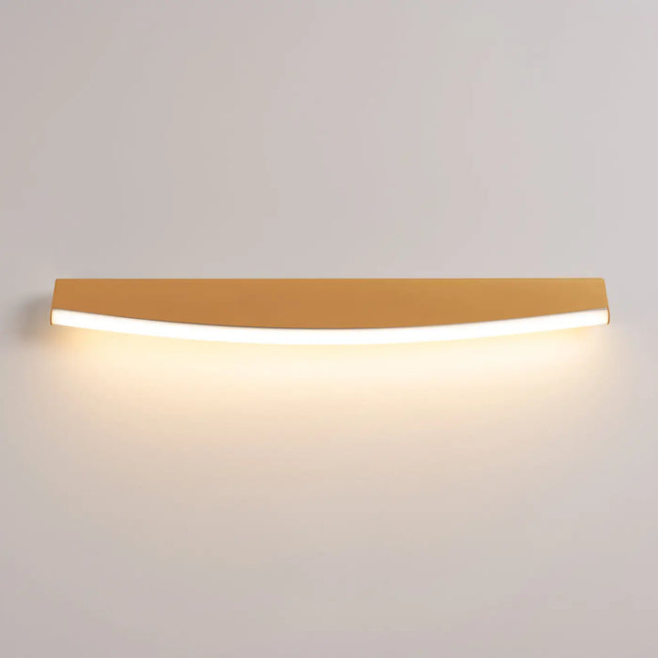 Applique murale jorun 3000k or en luminaire à led avec design incurvé et finition or pour couleurs d’éclairage modernes