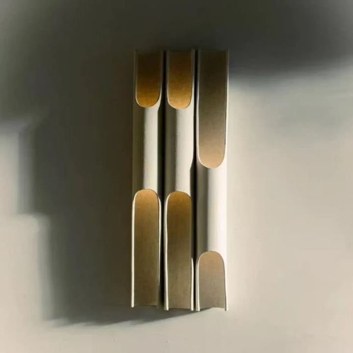 Applique murale led dorée style minimaliste beige élégant