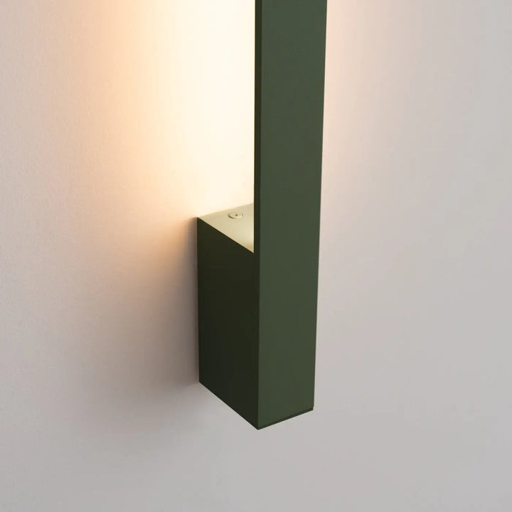Applique murale sappo 120 led vert olive avec module led intégré et design minimaliste pour éclairage intérieur