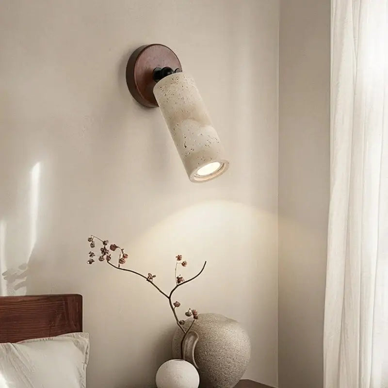 Applique murale naturelle à support en bois et en pierre

