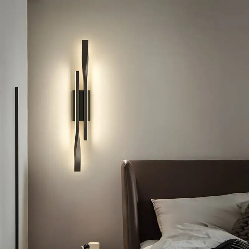 Applique Murale Noire A Deux Branches En Aluminium