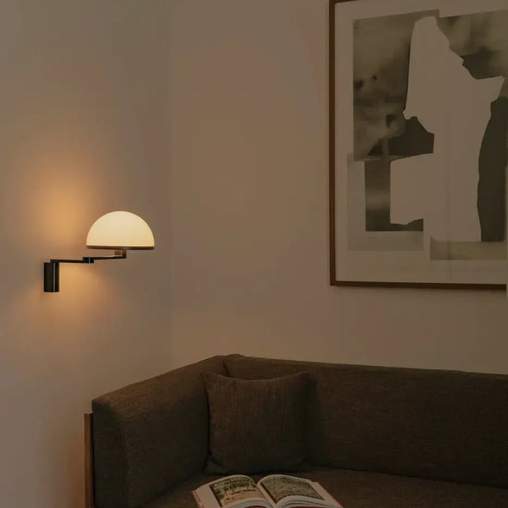 Applique Dome avec bras orientable en situation