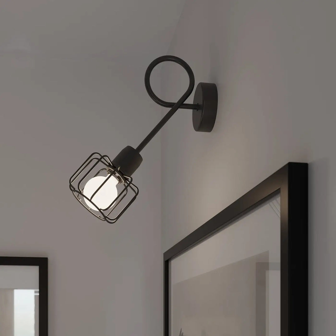 Applique murale beluci 1s noir en fer forgé avec cage style loft collection beluci appliques murales