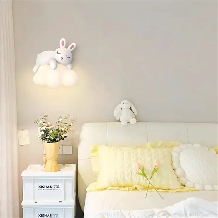 Applique murale nuage avec animal blanc pour chambre enfant