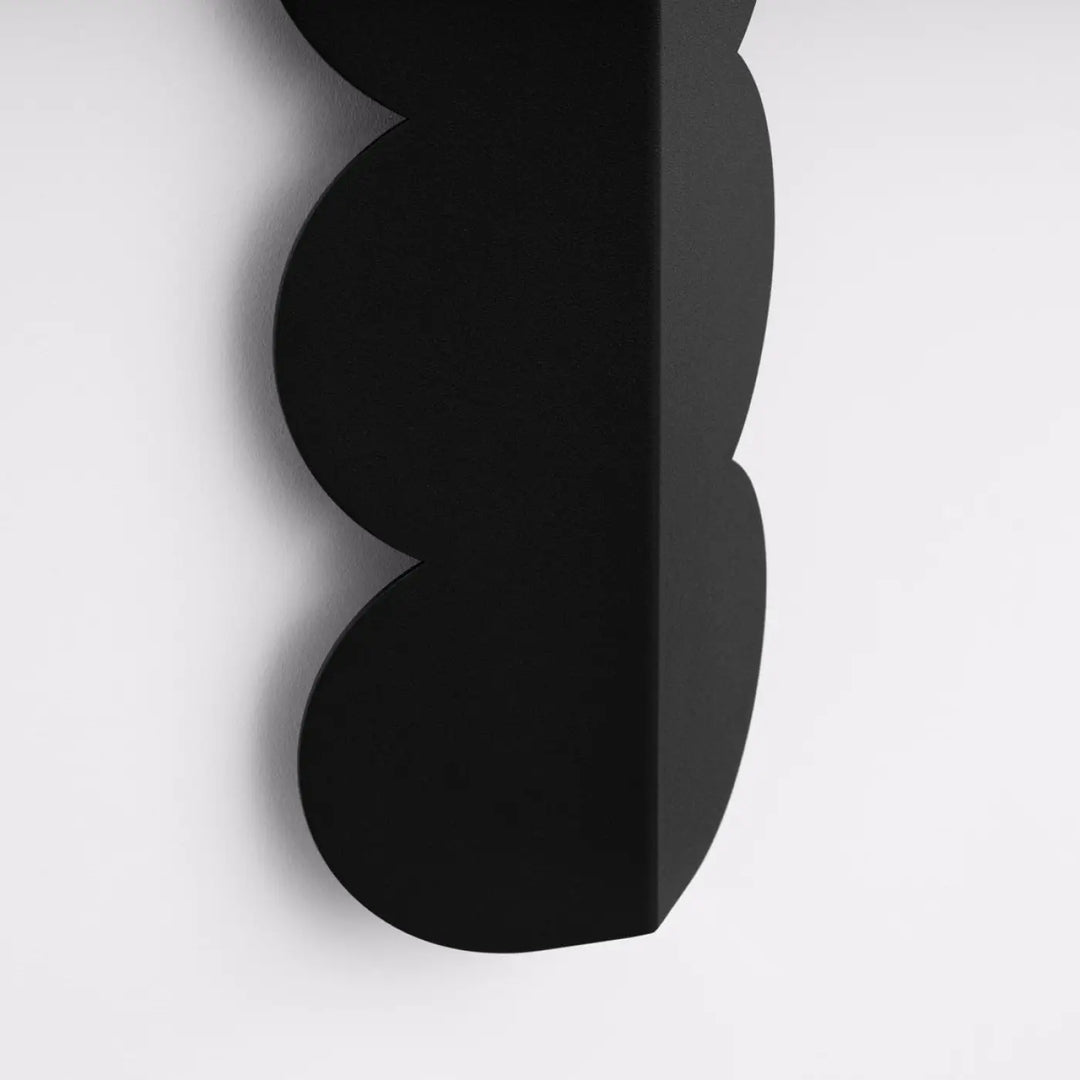 Applique murale BISCUIT noir détail du pli