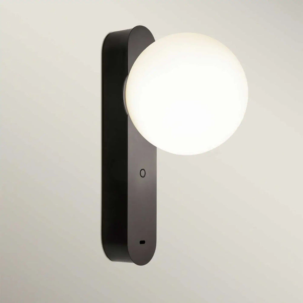 Applique murale Perlina USB noire avec port USB