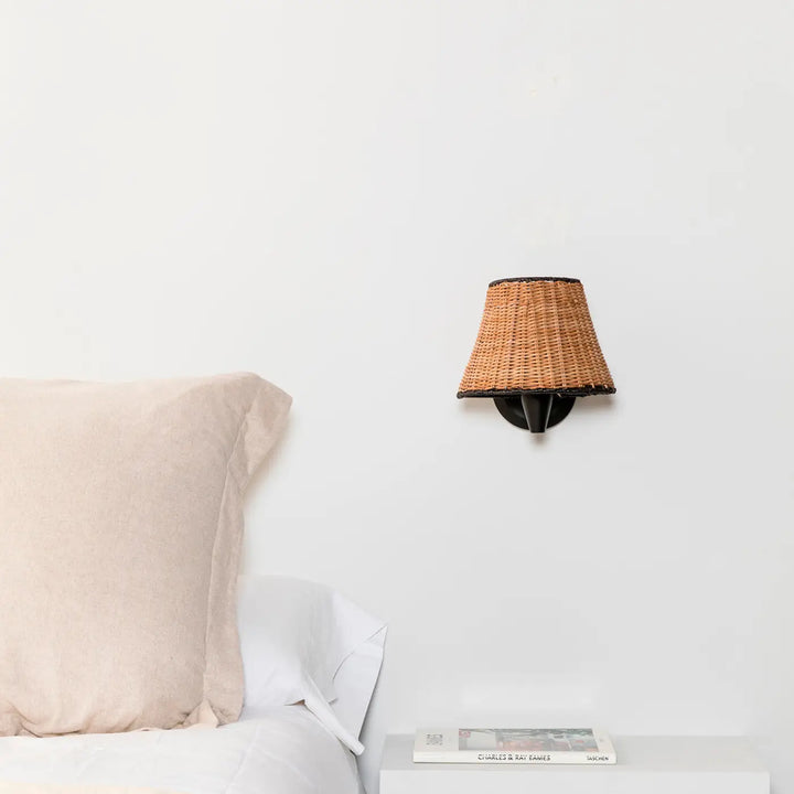 Applique Sumba en rotin de Faro Barcelona en situation