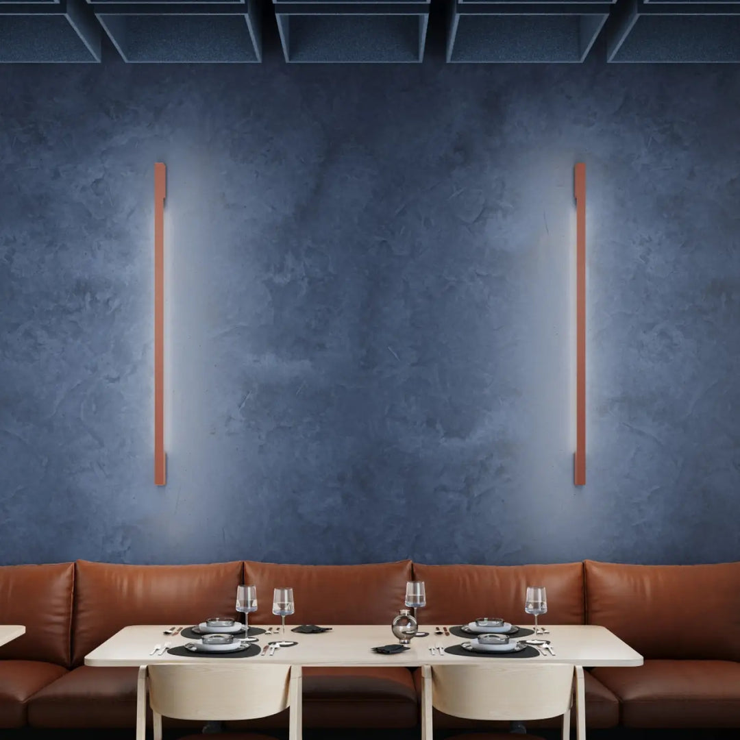 Deux appliques murales lahti 50 led 3000k rouge ocre avec module led intégré et boîtier allongé minimaliste