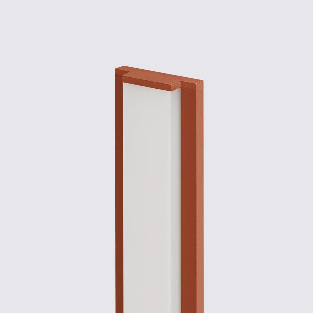 Applique murale lahti 50 led 4000k avec cadre métal terracotta texte en verre dépoli dans une teinte ocre rouge