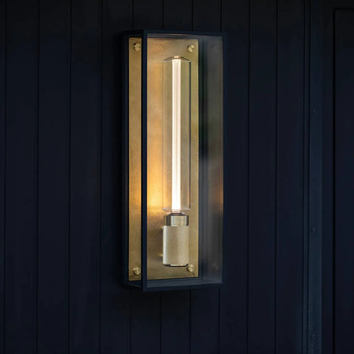 Applique murale Caged Wet en finition laiton #couleur_dor