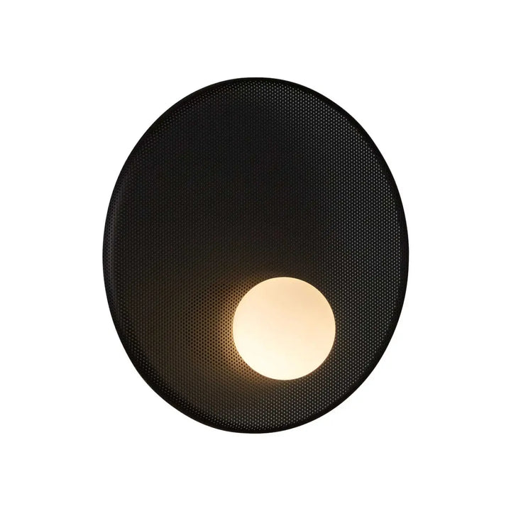 Applique Trip noire en aluminium et acier avec diffuseur en verre opale