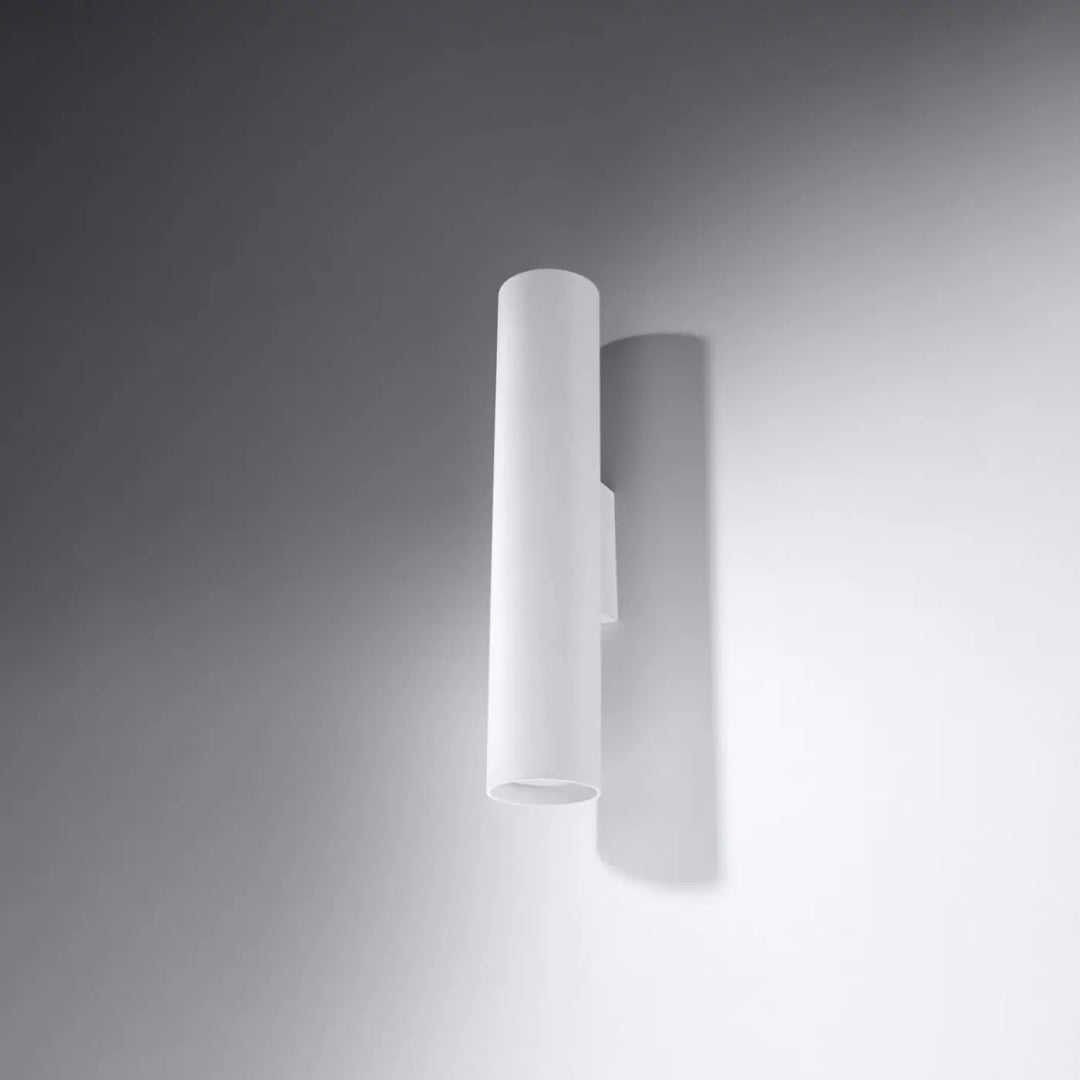 Applique murale lAGOS en tube d’acier blanc mat minimaliste disponible en neuf teintes modernes