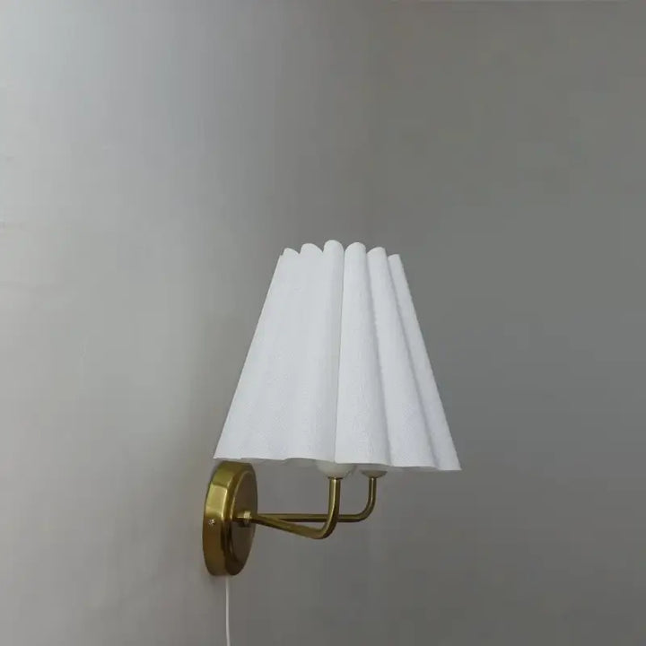 Applique vintage en tissu plissé et métal élégante