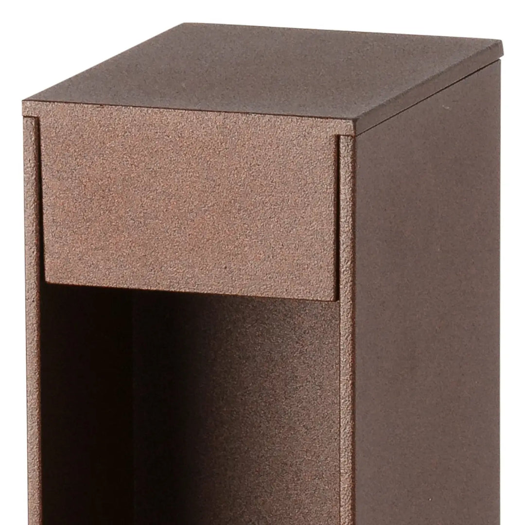 Détail de la balise Cerler brun rouille