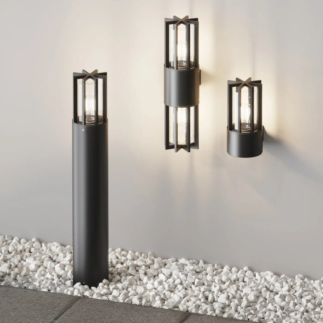 Borne extérieure moderne en métal graphite avec verre transparent et accents étoilés pour mur extérieur