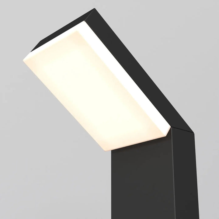 Borne paso en acier noir avec cadre asymétrique et lanterne extérieure led noire à panneau lumineux blanc rectangulaire