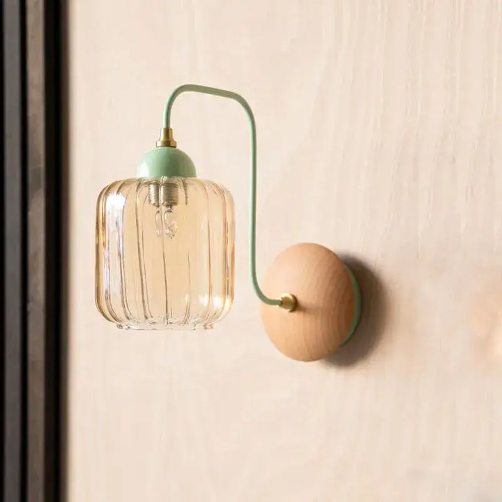 Applique murale design verre transparent et support bois élégant