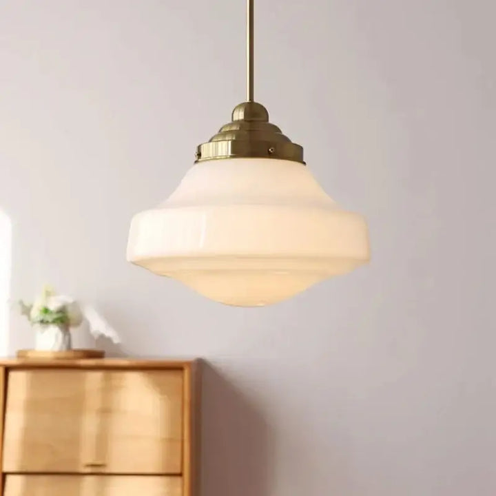 Suspension luminaire rétro en verre opalin et en métal chromé