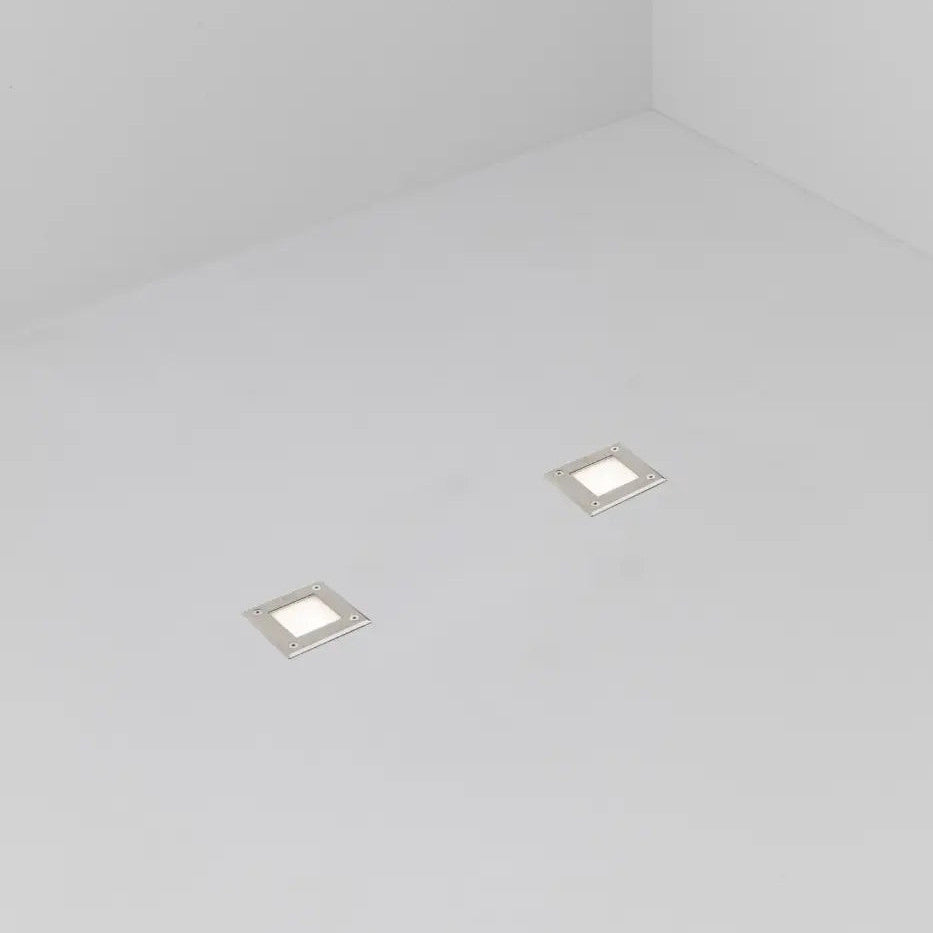 Détail : encastré extérieur LED 18