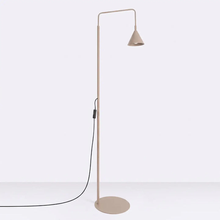 Lampadaire taupe éteint