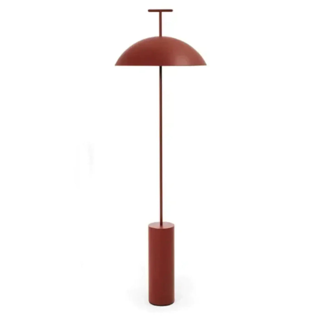 Lampadaire design yumi en métal rustique avec abat-jour en dôme pour une décoration intérieure plus qu’un simple éclairage