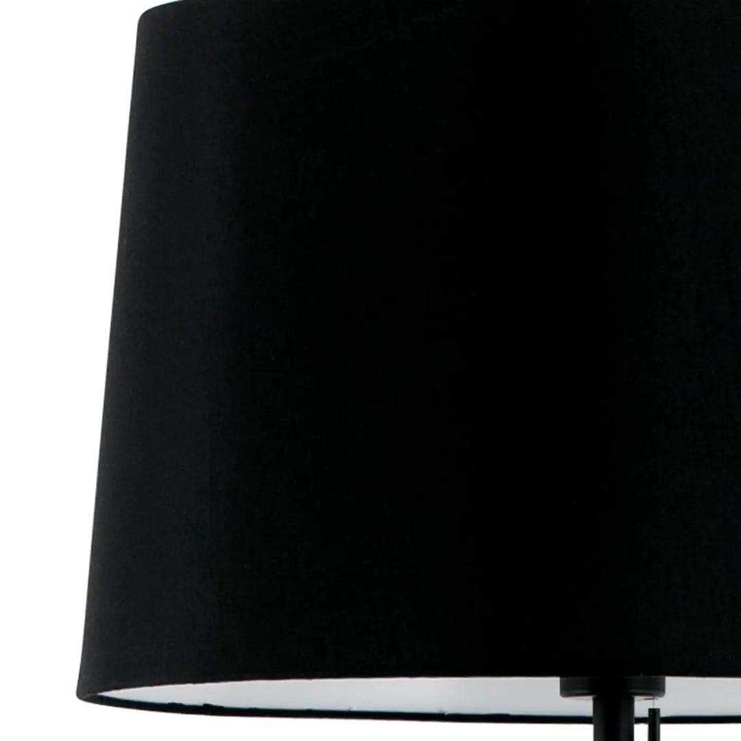 Détail : lampadaire Volta