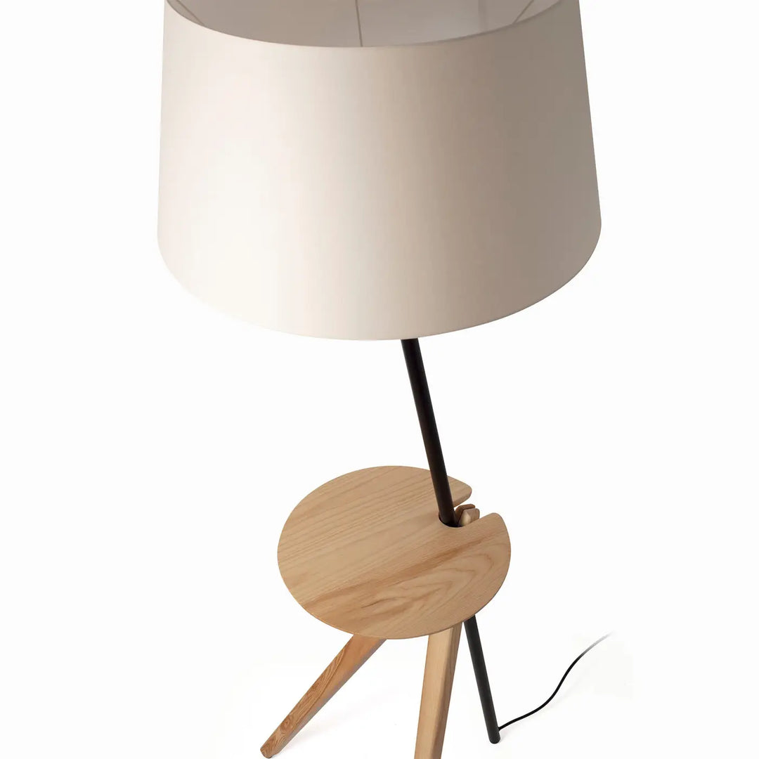 Troisième détail du lampadaire Treewood Tray