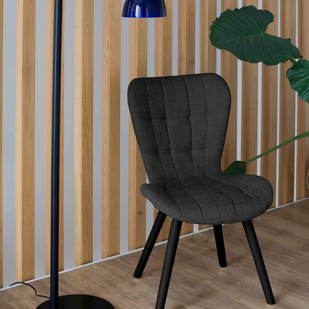 Lampadaire Venice bleu cobalt de Faro Barcelona en situation