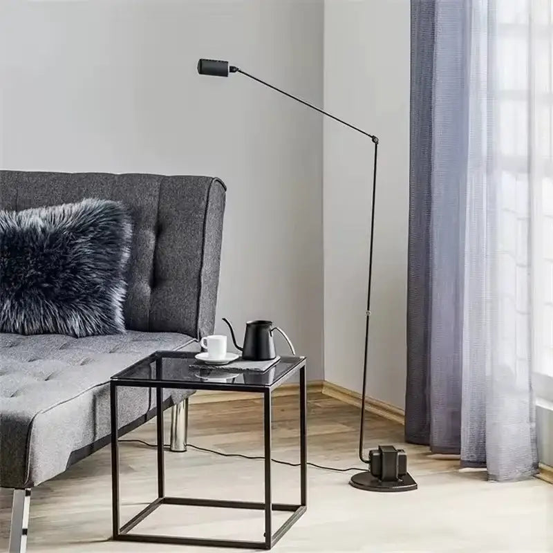 Lampadaire design articulé style architecte au design contemporain