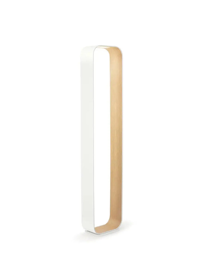 Lampadaire Contour blanc à intérieur en chêne