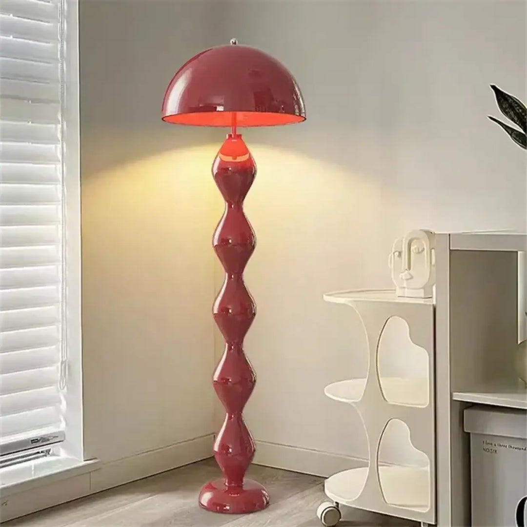 Lampadaire irmahi rouge brillant en forme de champignon avec corps ondulé pour une ambiance chaleureuse élégante